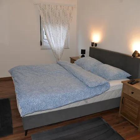 Peyton Place Apartment Bihac