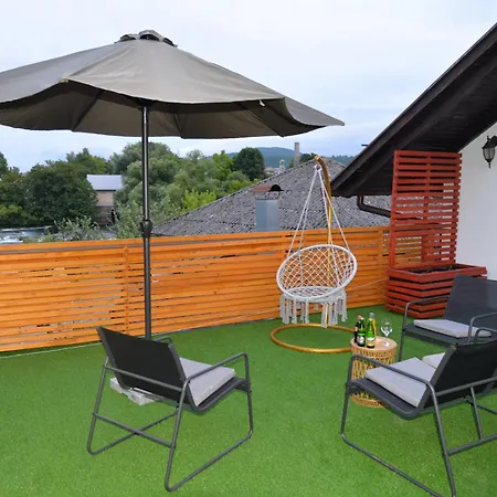 Peyton Place Apartment *